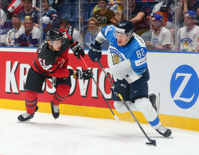 Screenshot_2019-05-26 IIHF - Gallery Canada vs Finland (Final) - 2019 IIHF Ice Hockey World Championship