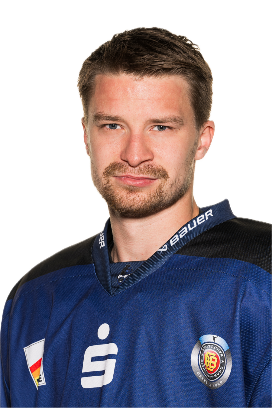 Hintergrund von „16-Walther Klaus“ entfernt