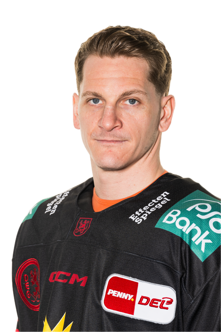 Hintergrund von „cp-d1-DEG-Braun25-03“ entfernt