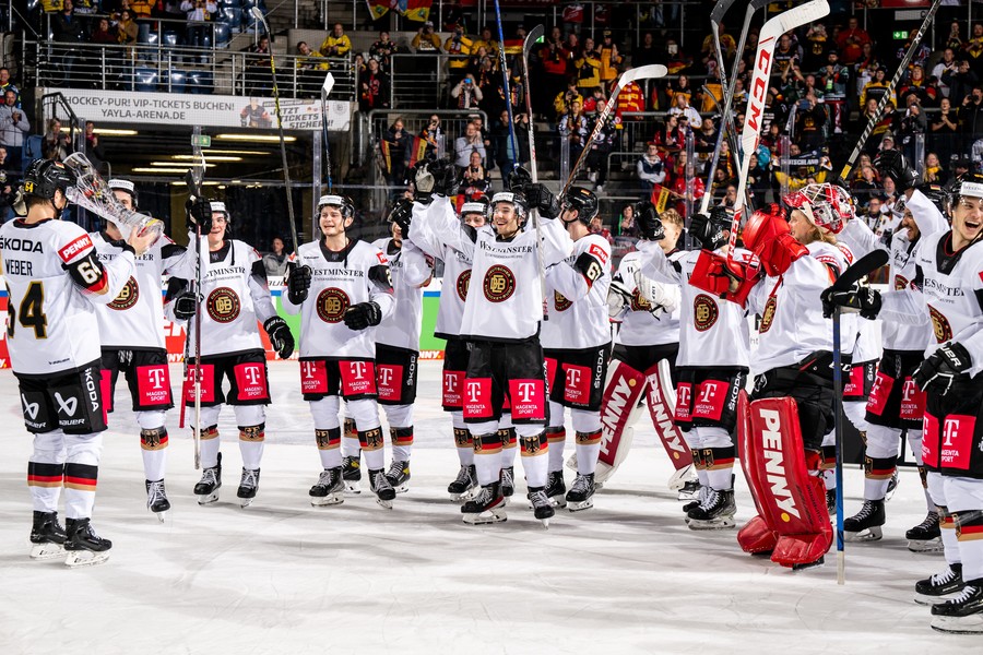 cp-d4-GER-SVK22-327k