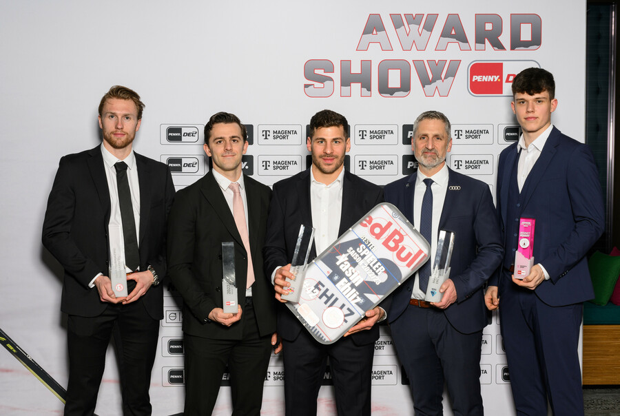 cp-d1-DEL-AwardShow23-420k