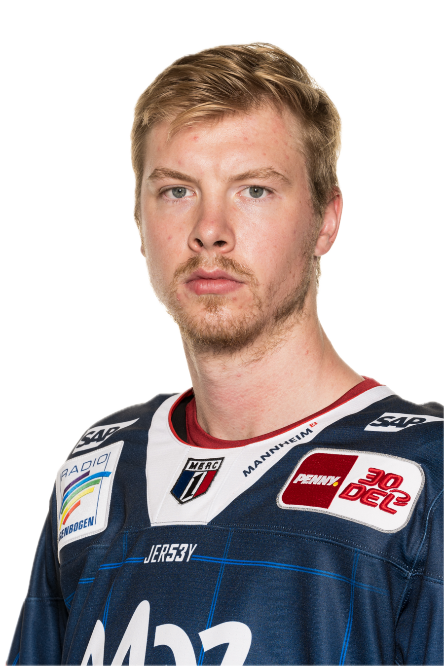 Hintergrund von „cp-d3-MANStudio-Gildon23-03“ entfernt