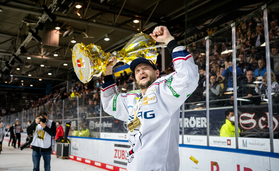 cp-d2-F4-RBM-EBB22-568