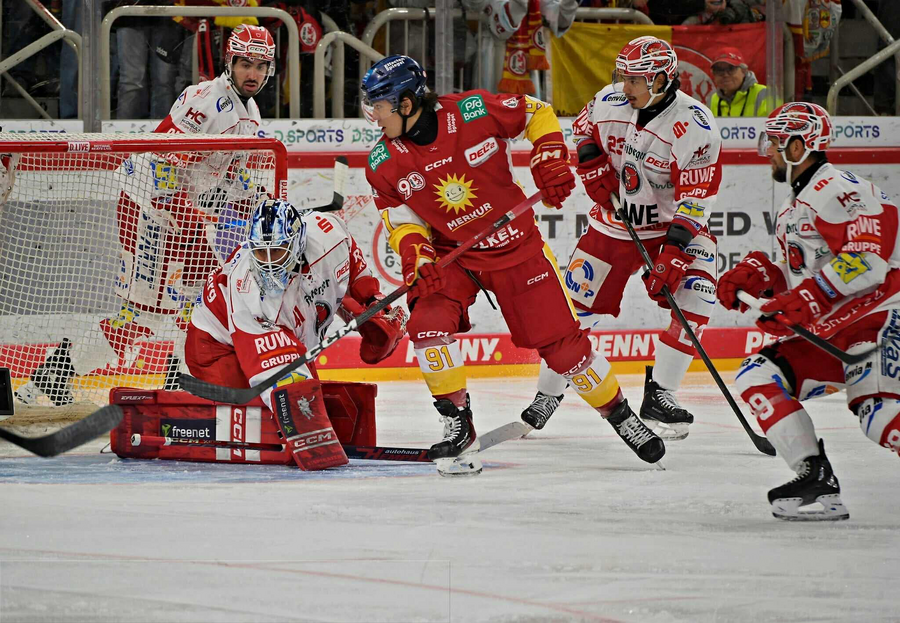 34CCB176-6D25-4281-B446-24933513833F