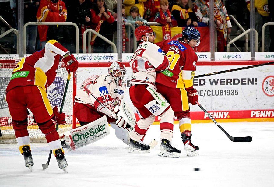 64FA67B5-2C6A-48C5-9FA3-87A8483C8507