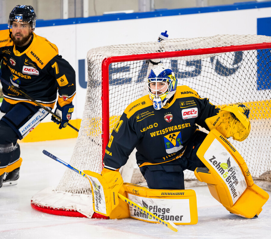 cp-SP15-LAU-CRI25-086