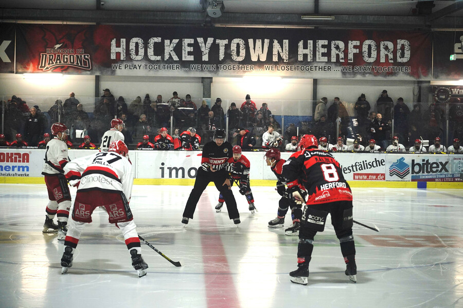 213 Duisburg Tilburg Erfurt 26-11-2025